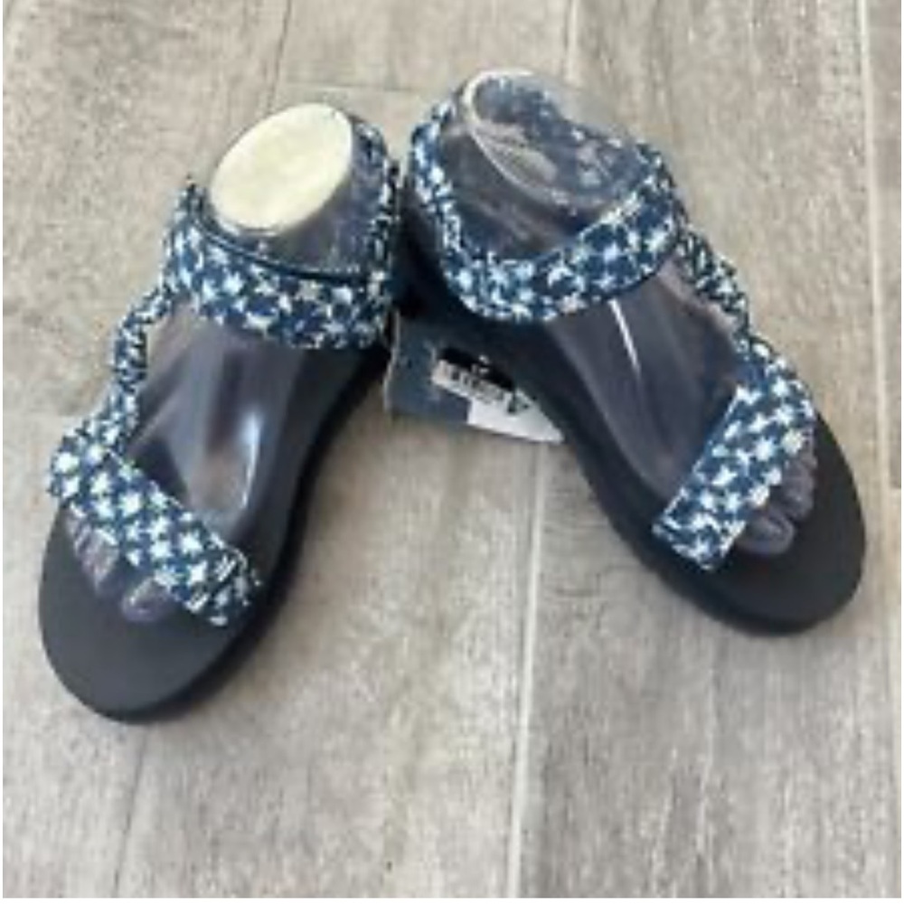 Universal Thread Floris Platform Sandals - Picture 4 of 6